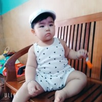Review Set Đồ Bộ Thể Thao Trẻ Em Newkiz